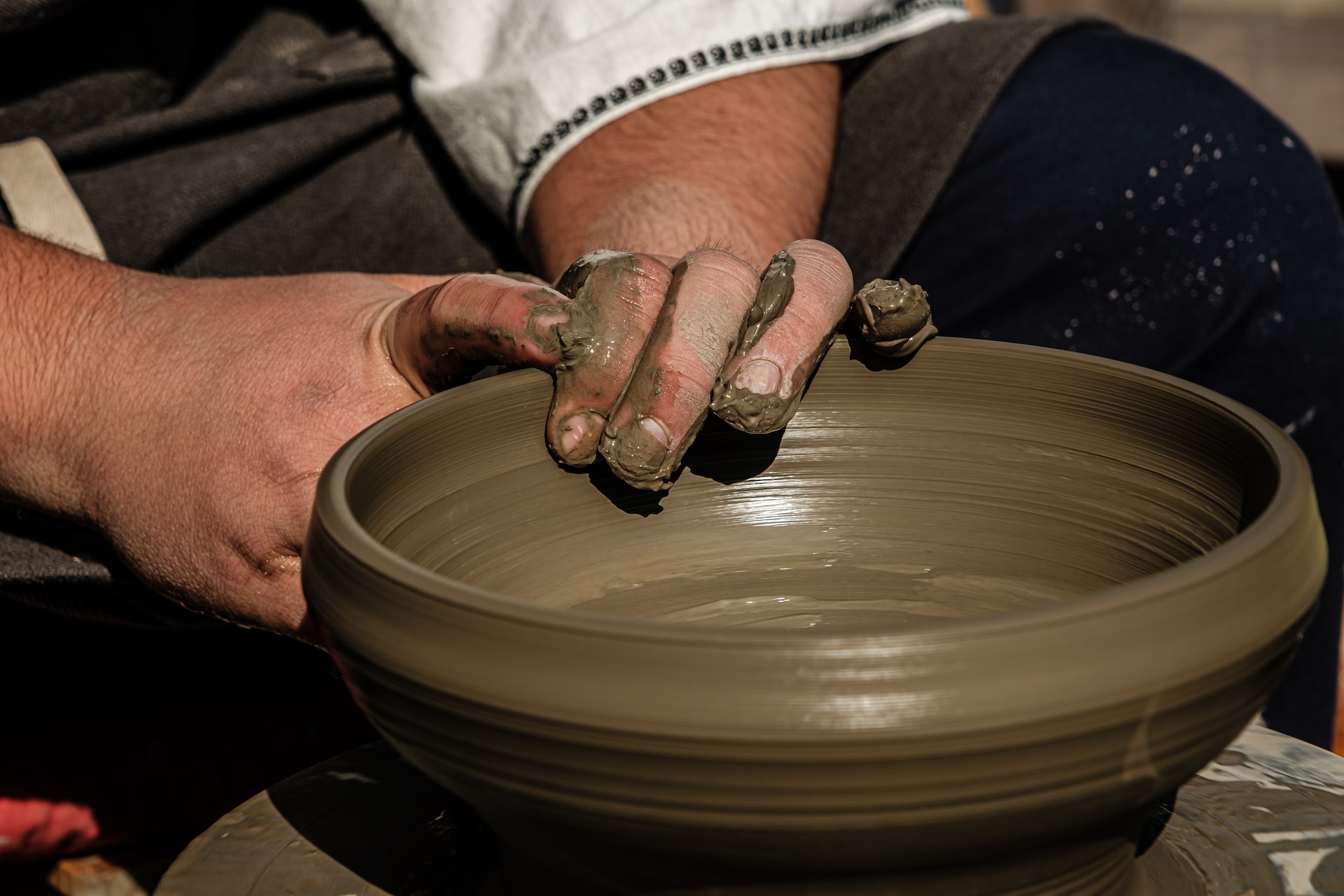 "The journey of surrender : Embracing the Uncharted Path" follows Isabella, a skilled potter deeply rooted in tradition, as she resists change and clings to routine. When her pottery sales decline, Isabella's isolation forces her to reconsider. Slowly opening up to new methods and perspectives, she learns to surrender to change, finding joy in experimentation. Through moments of vulnerability and growth, Isabella transforms her craft, connects with others, and discovers that embracing the unknown leads to a richer, more meaningful journey."